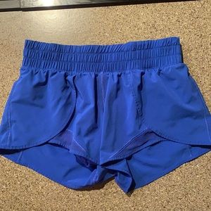 lululemon hot toddy running short